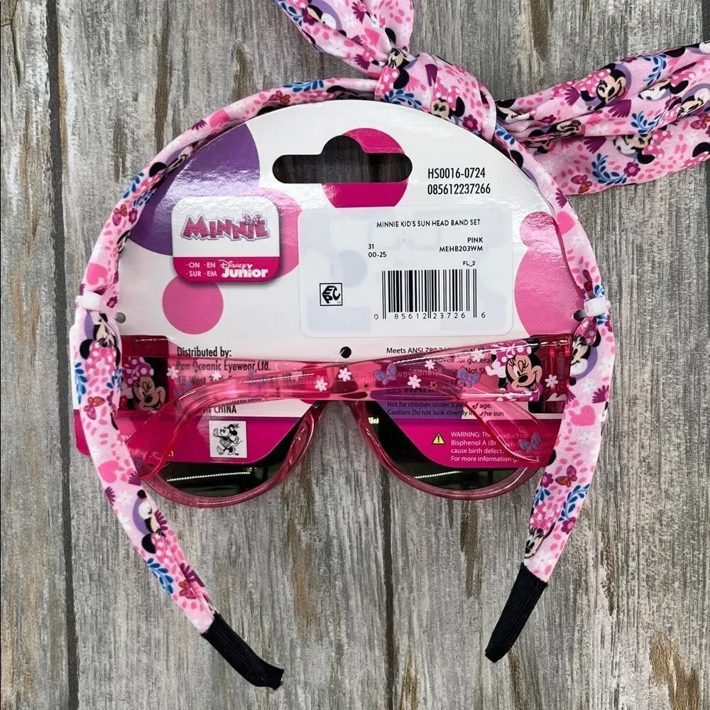 Disney Minnie Mouse Red and Pink Accessory Set